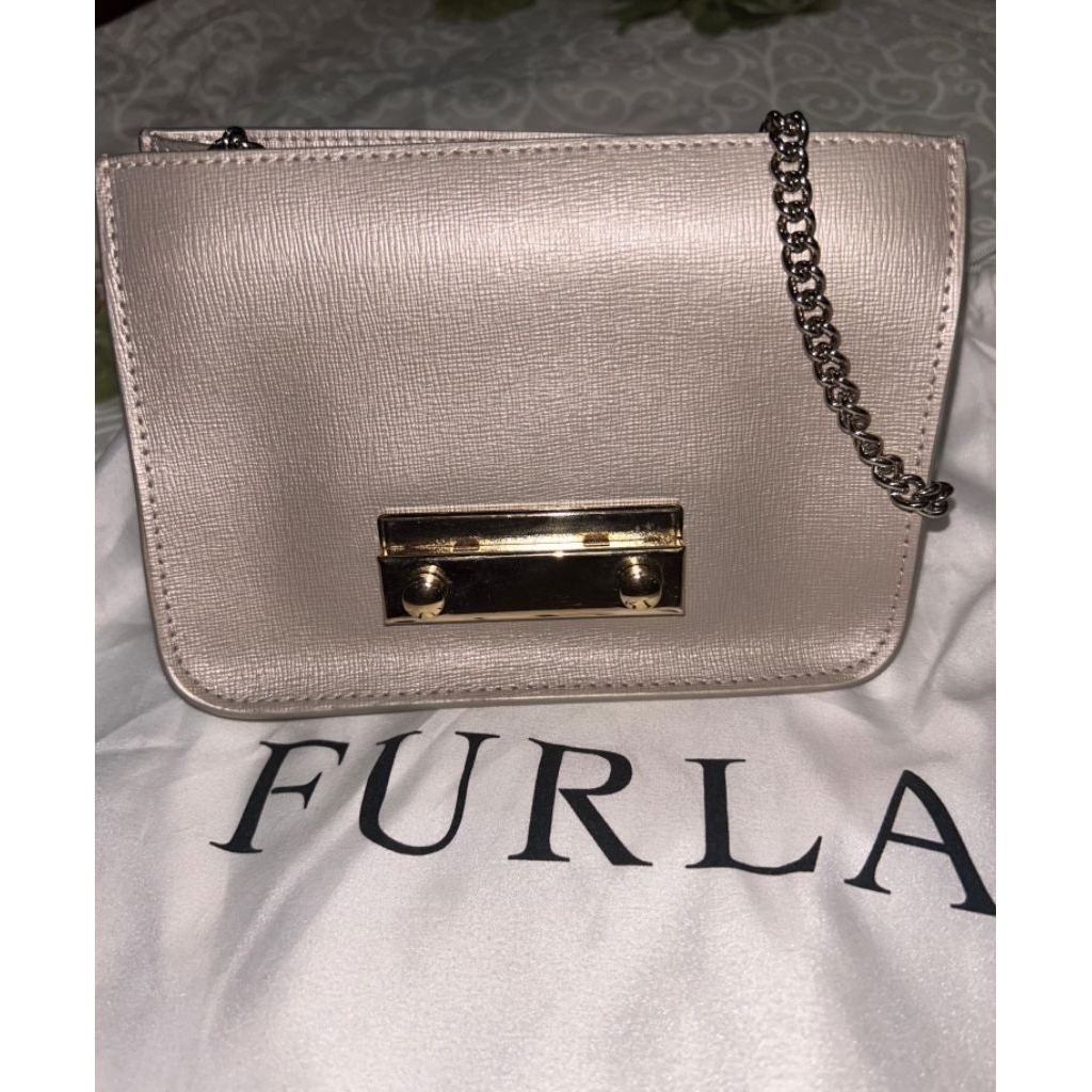 Furla Metropolis Mini Crossbody bag original mini size warna light beige like new