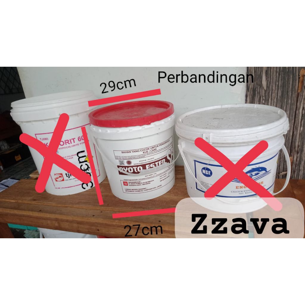 Ember Plastik bekas ukuran 15kg = muat 18 liter  (Ex Ryoto Ester SP) Tutup model Drat