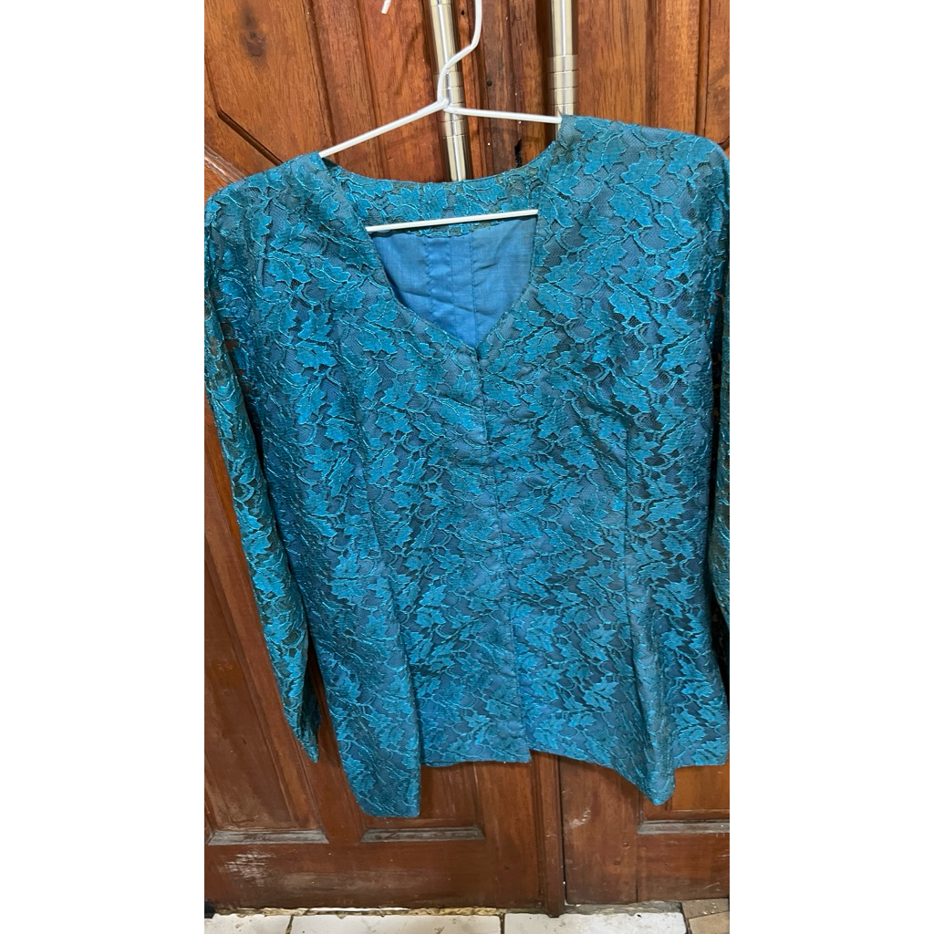 PreLoved Baju Kebaya Biru Bekas Pakai
