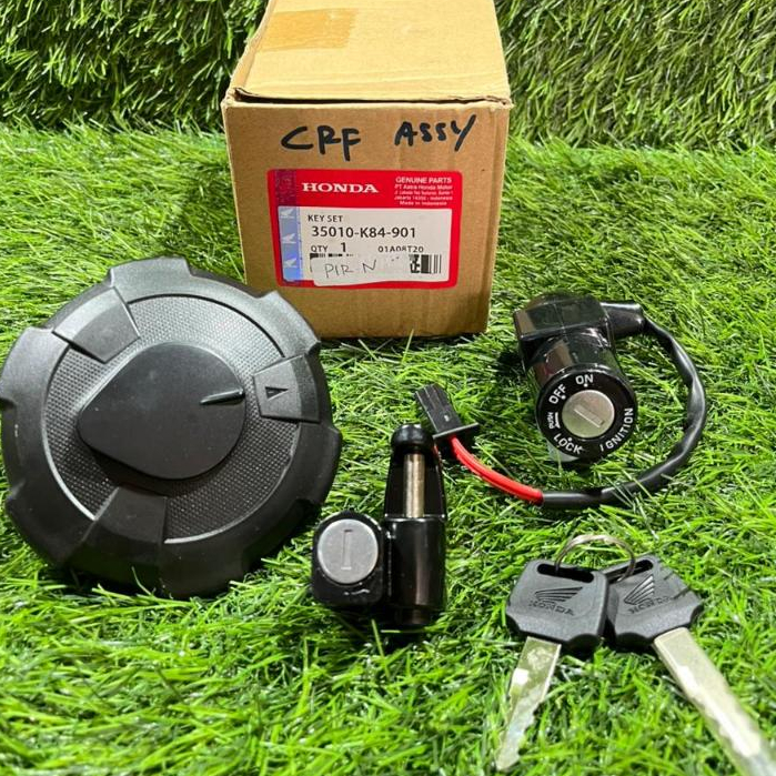 TUTUP TANGKI CRF 150 CB150 OLD TUTUP COVER TENGKI CRF VERZA TIGER ONLY KODE PART 35010-K84-901 KNZ/C