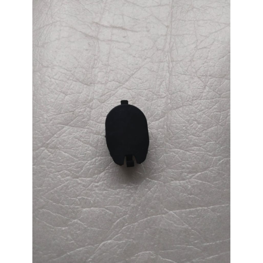 cover roof rack mobil toyota 63495 - BZ032 (kanan) 63496 - BZ032 (kiri) original