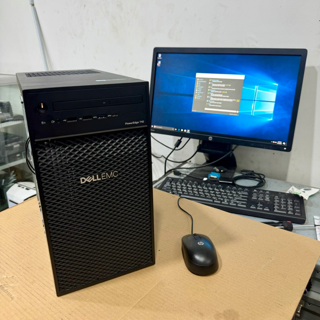 Server Dell EMC PowerEdge T40 Server Tower Xeon E 2224G RAM 16GB HD 1TB