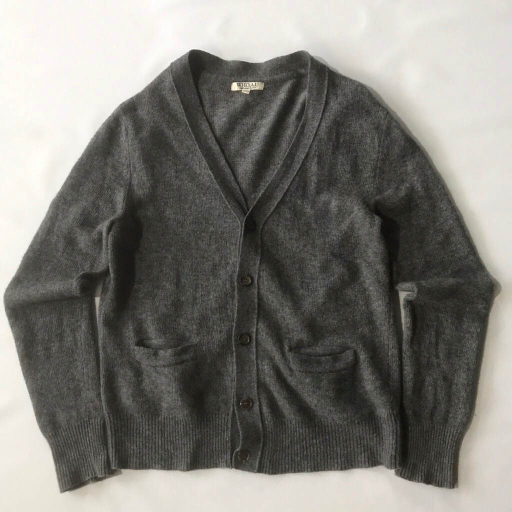 Cardigan Rajut Abu-abu WHO.AU