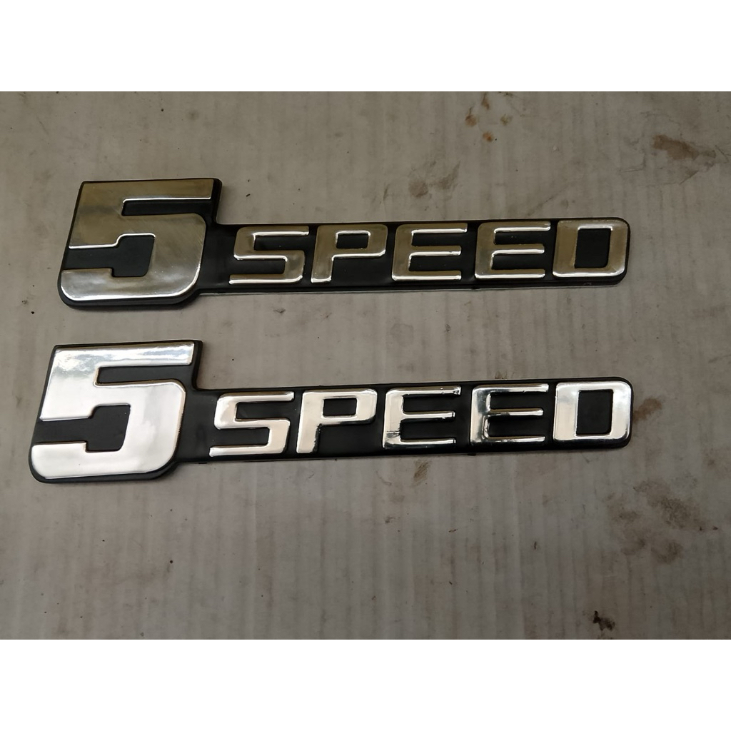 EMBLEM 5 SPEED ORI DAIHATSU