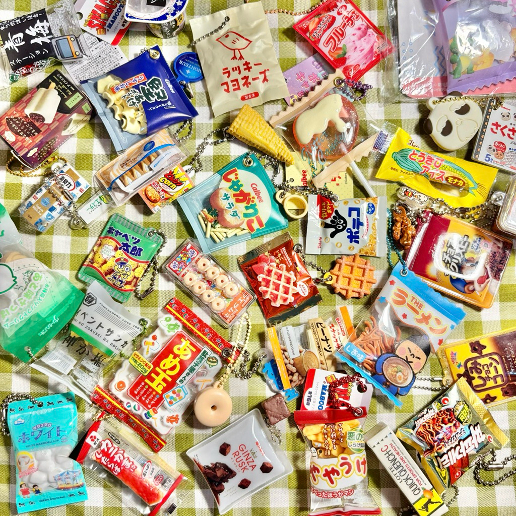 (Update) Etalase 4 various food trinkets keychain gotochi gashapon ori Japan