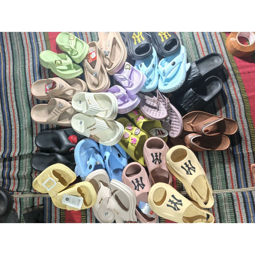 OBRAL 25k Sandal Wanita (Cuci Gudang)