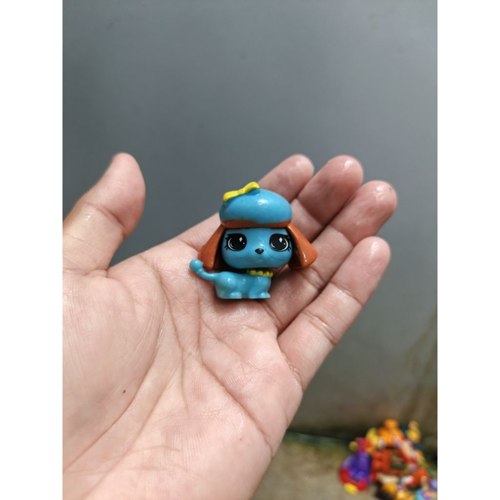 figure little pet shop