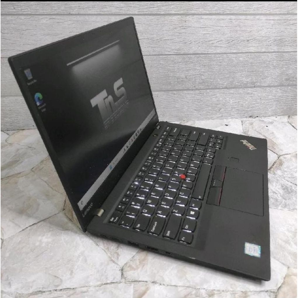 THINKPAD X1 CARBON i7-7500U 5TH GEN