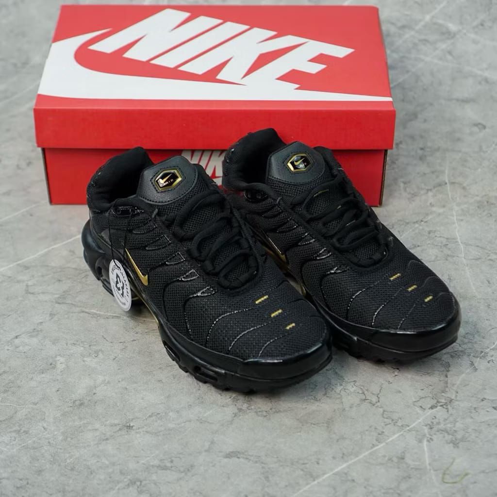 Sepatu Am-max 720-818 full black