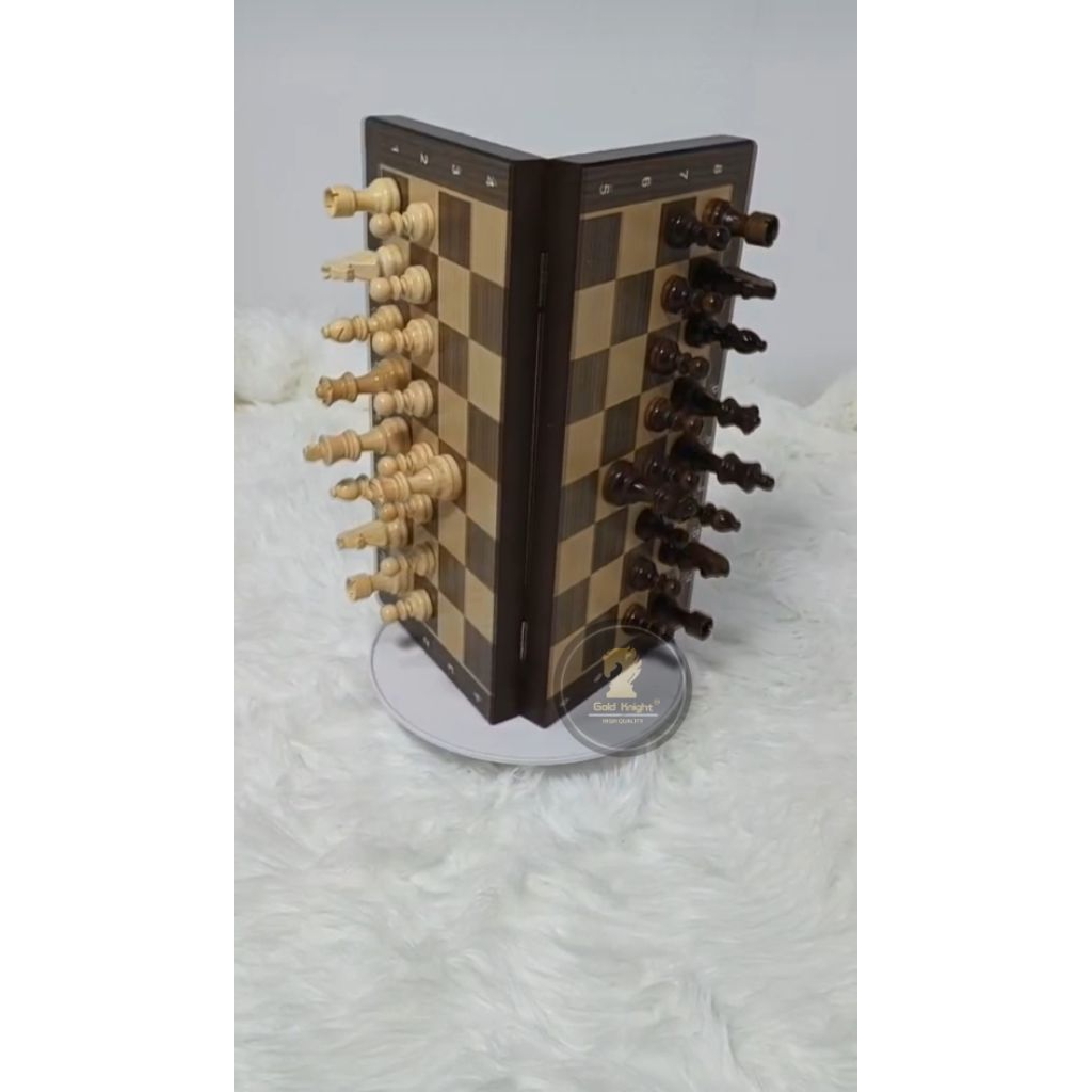 Papan Catur Magnet Lipat Premium Gold Knight dengan Penyimpanan Kecil – Catur Elegan & Praktis