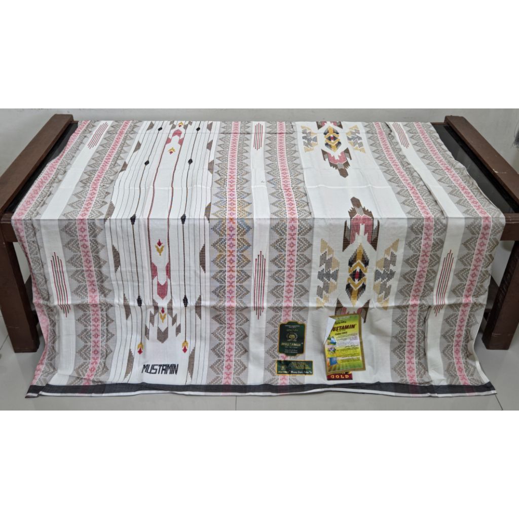 Sarung Mustamin 200 - design elegant Sarung kualitas premium