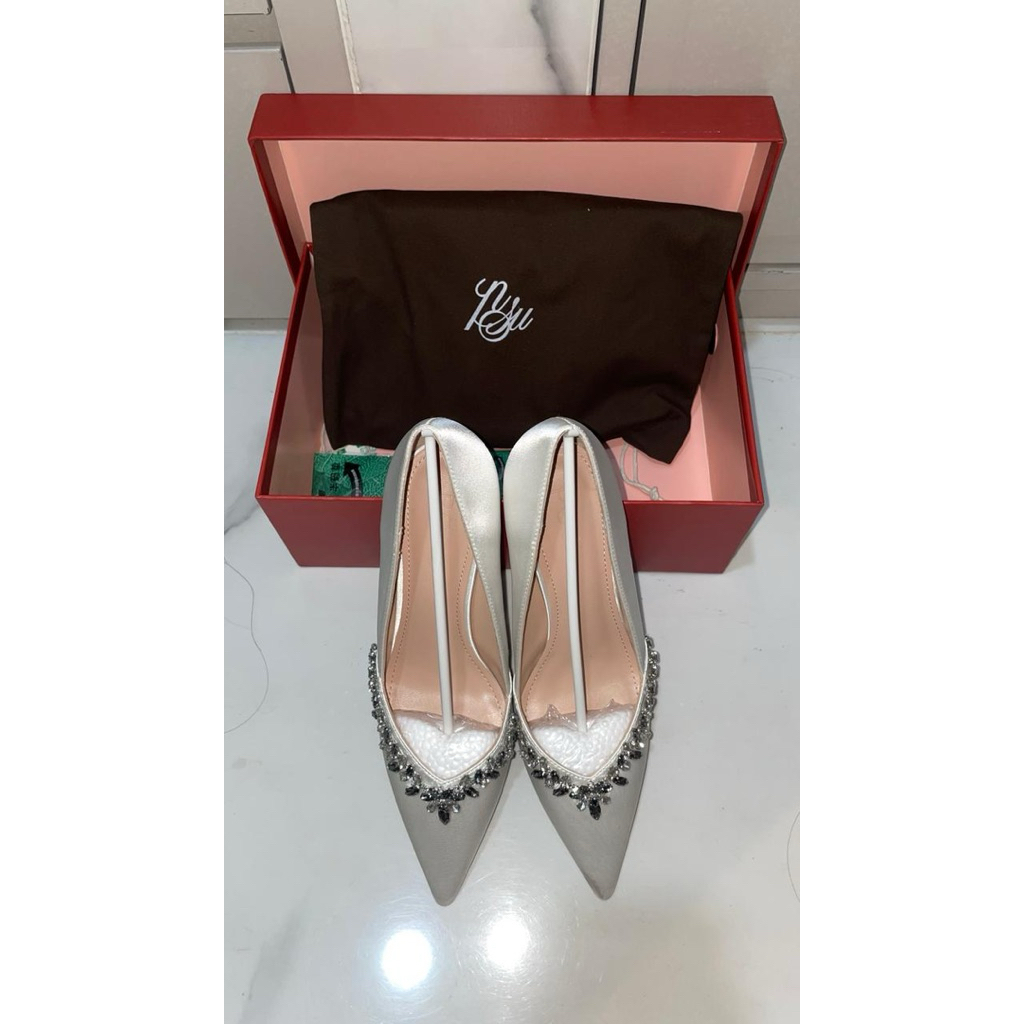 Preloved POSU Brenda Heels White