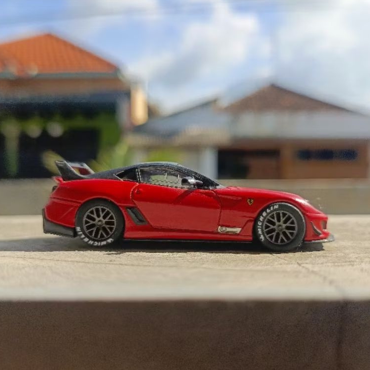 Kyosho Ferrari 599xx evo loose minus spoiler