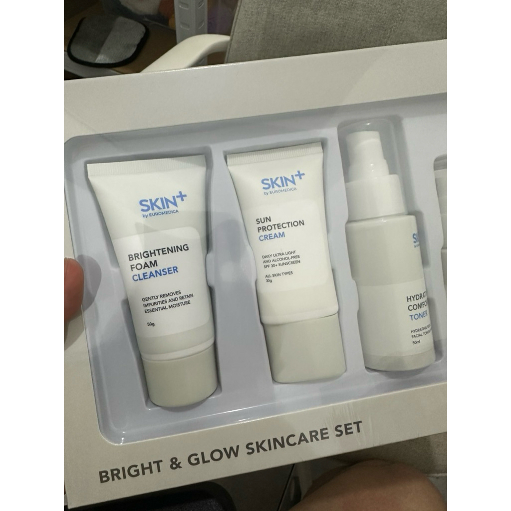 skinplus by Euromedica skincare travel set