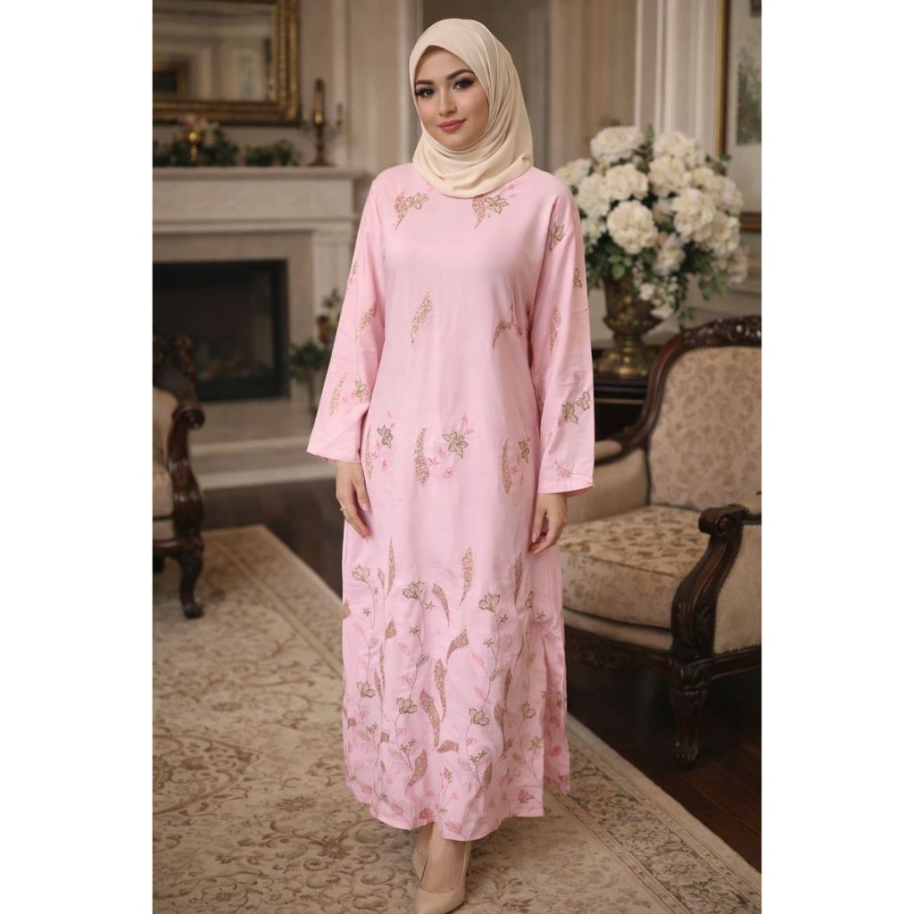 gamis pink motif bunga cantik wanita muslimah