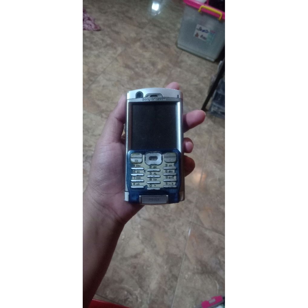 SONY ERICSSON P990I kondisi mati tidak terima retur bekas service