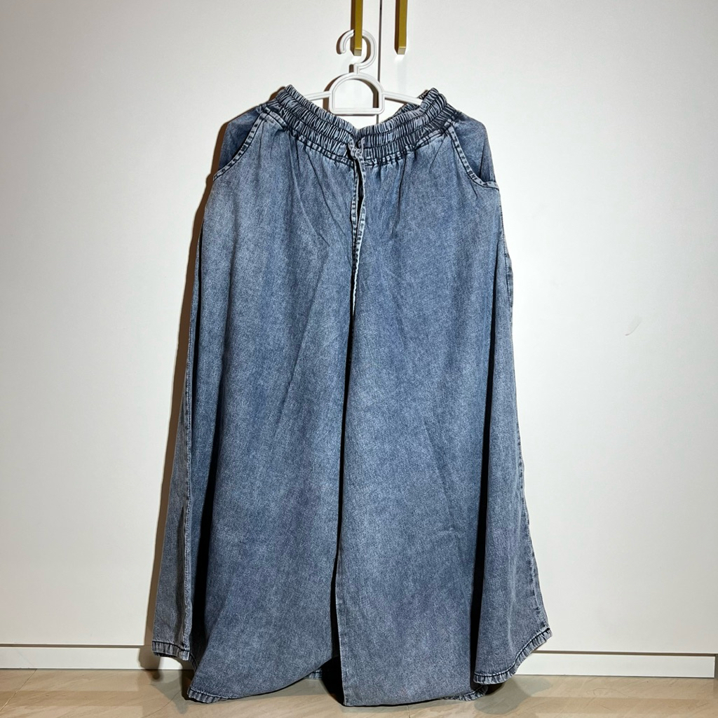 PRELOVED KULOT DENIM PINGGANG KARET