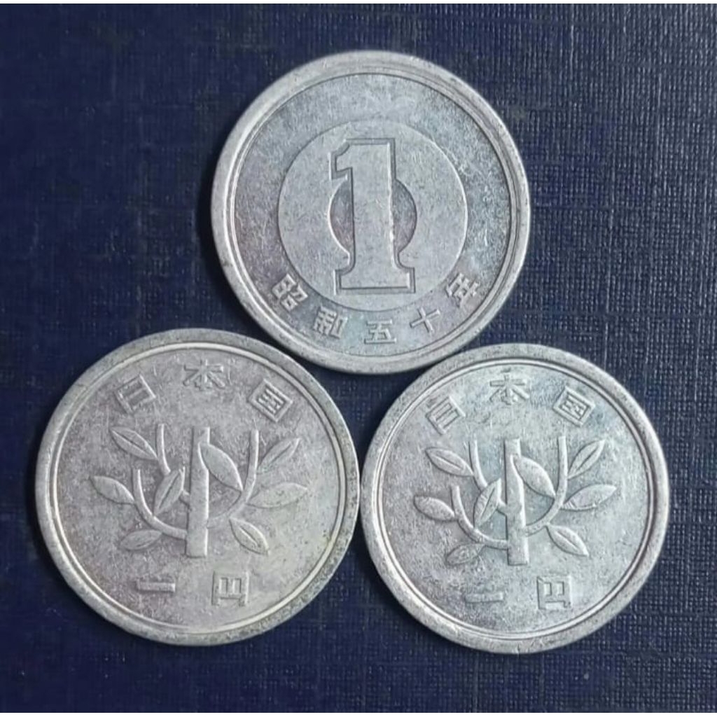 Koin Jepang 1 Yen Japan Tahun Acak Mahar Koleksi Uang Coin Logam Bekas Lama Kuno Jadul Langka Asing 