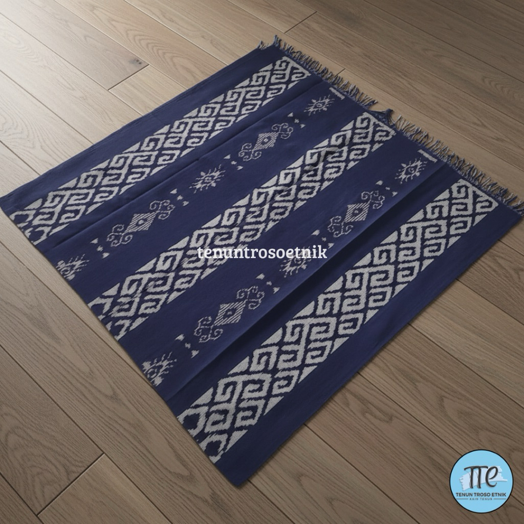 (KAIN TENUN ETNIK) Blanket Tenun Troso Motif Paruki Navy