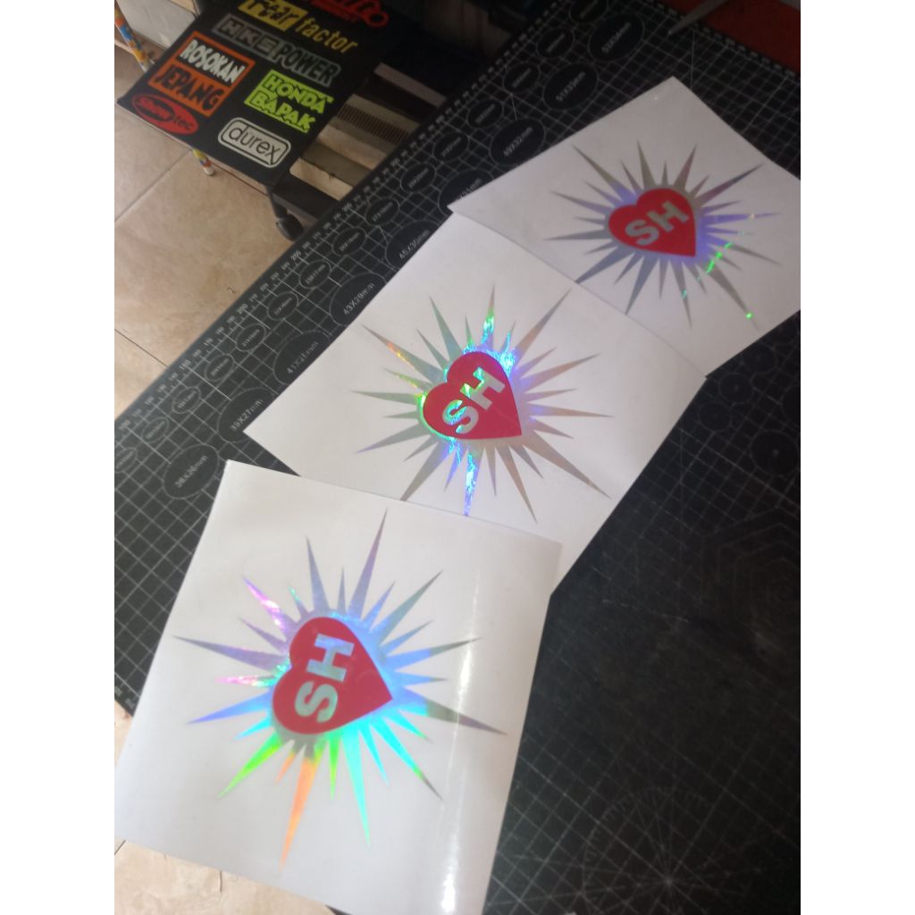 Stiker cutting Hologram PSHT ukuran besar