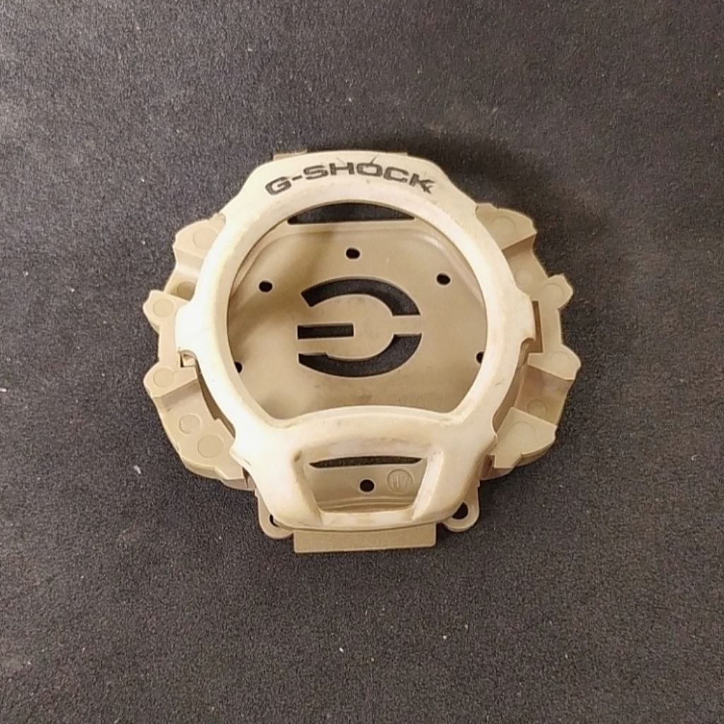 SPAREPART JAM TANGAN | CASIO G - SHOCK DW - 004BD - 9T ( BEZEL ATAS BAWAH ) ORIGINAL PART REPLACEMEN