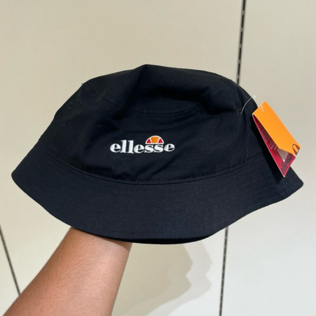 Topi Ellesse Bucket Classic Black Original size OSFA Brand New