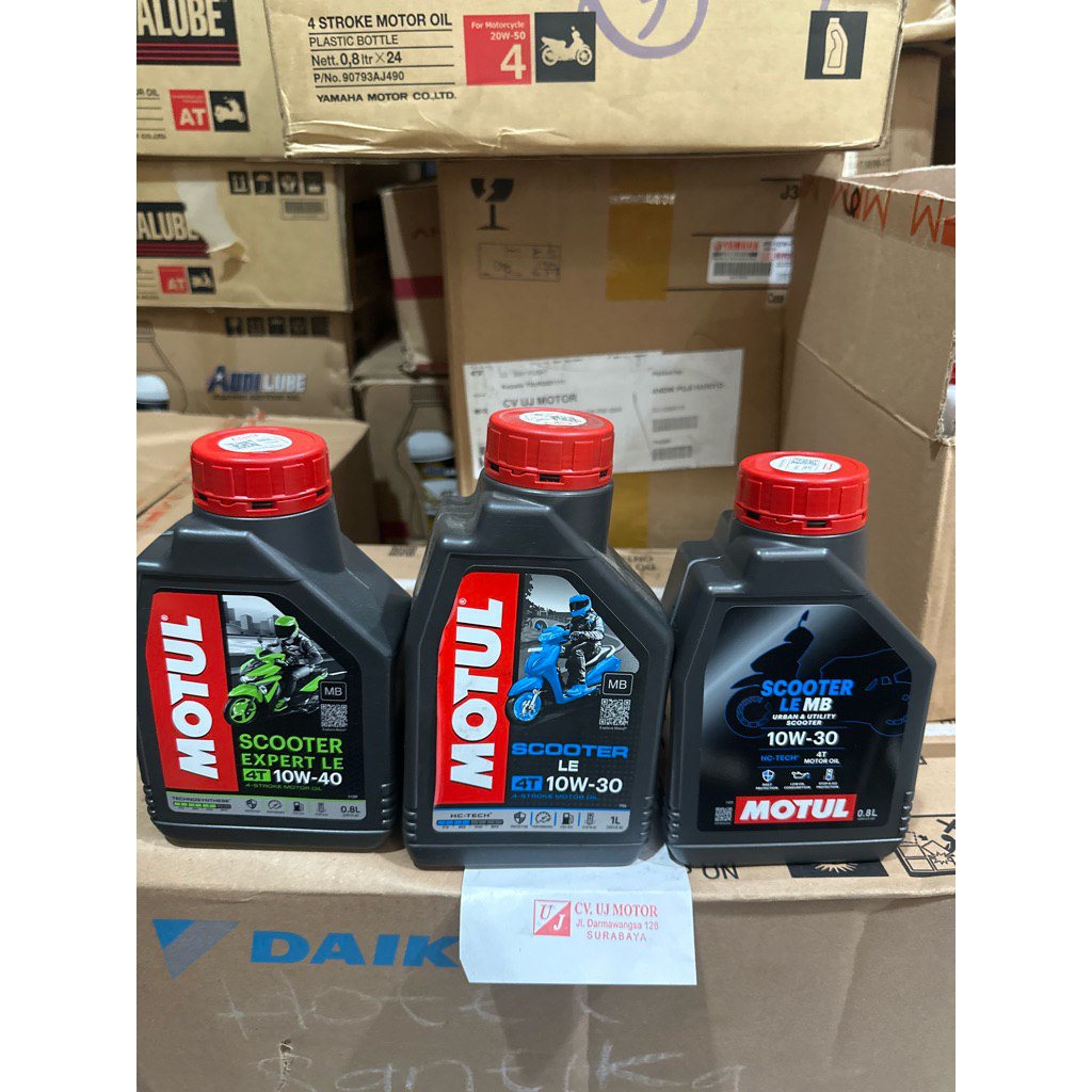 Oil/ Oli/ pelumas kendaraan (motor/scooter) original Motul