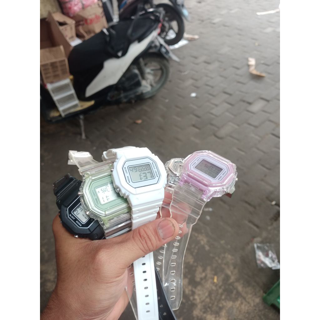 jam tangan cewek cowok digital kotak