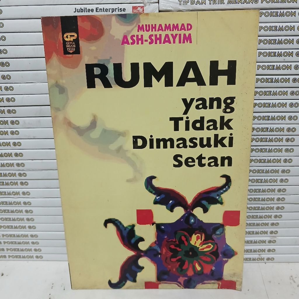 BUKU RUMAH YANG TIDAK DIMASUKI SETAN