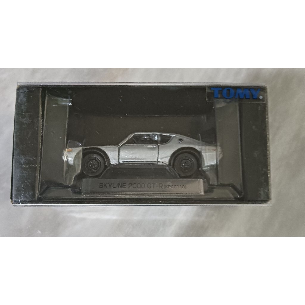 Tomy Tomica Limited No. 17 Nissan Skyline 2000 GT-R (KPGC110)