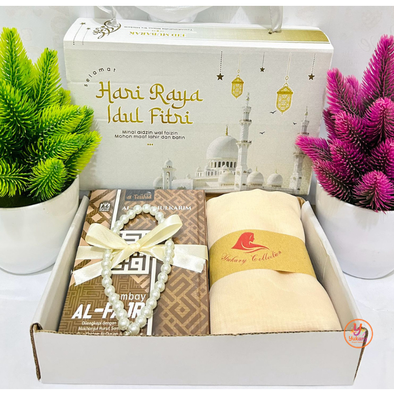 Hampers Eid Mubarak - Set Al-Qur’an & Hijab Bella Square