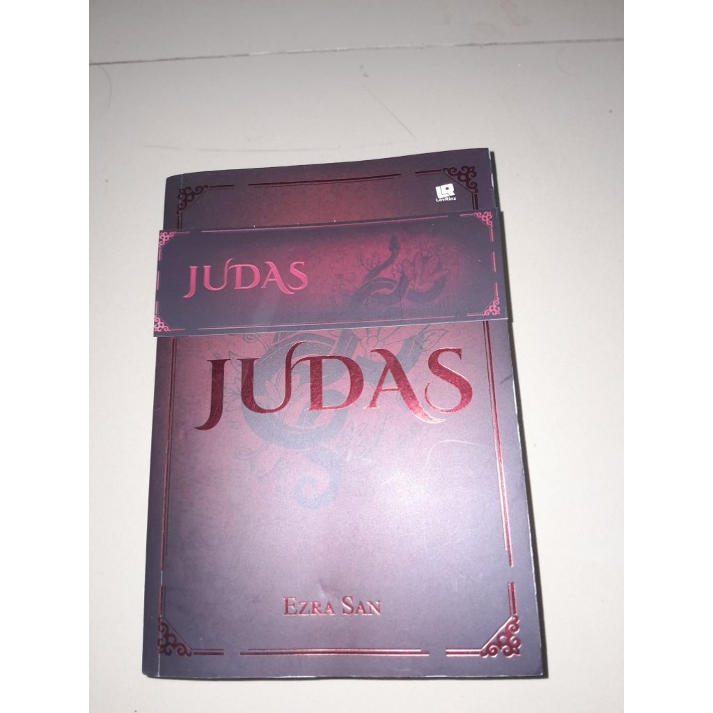 Preloved novel Judas