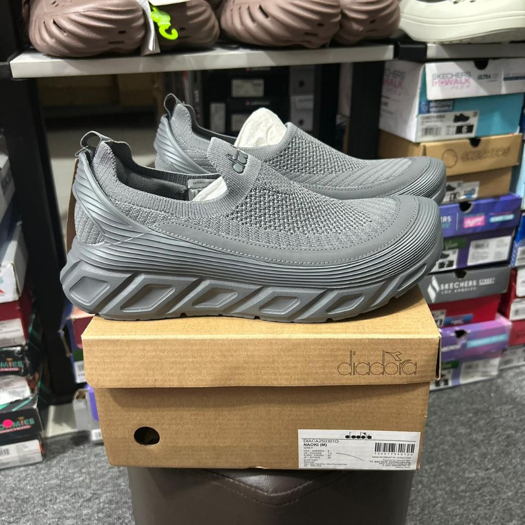 SEPATU WALKING PRIA DIADORA SLIP ON NAOKI GREY