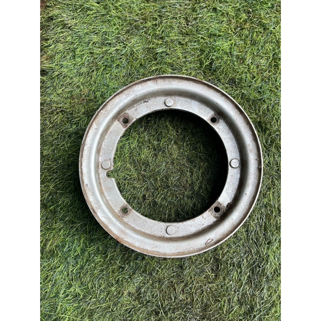 velg vespa ring 8