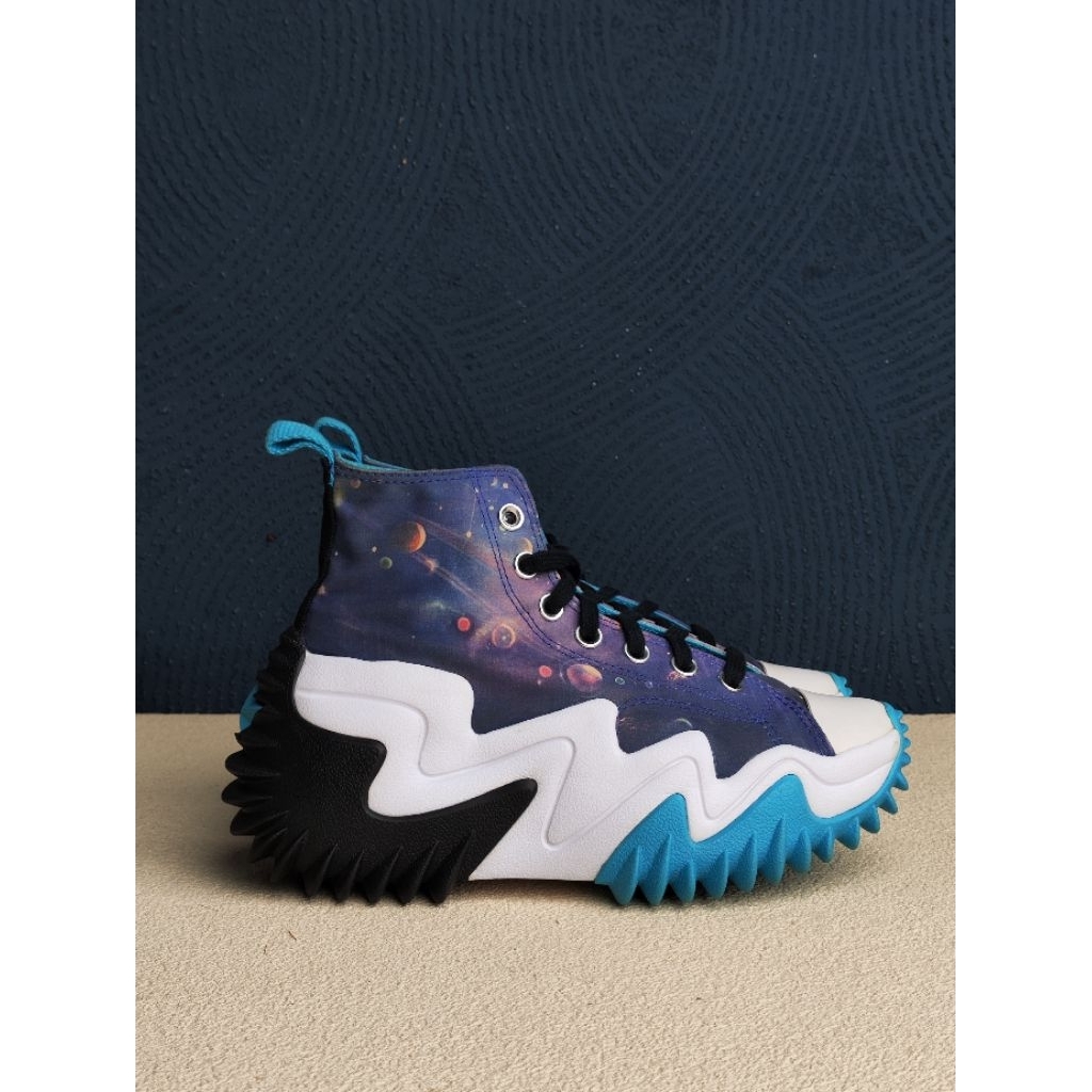 Converse Run Star Motion x Space Jam - Size US 6W/ EU 37/ 22.5cm