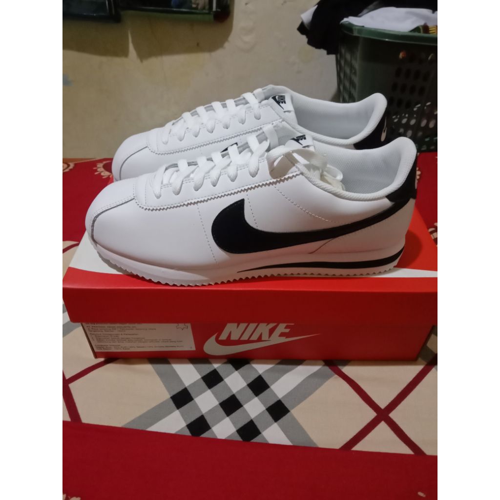Nike Cortez