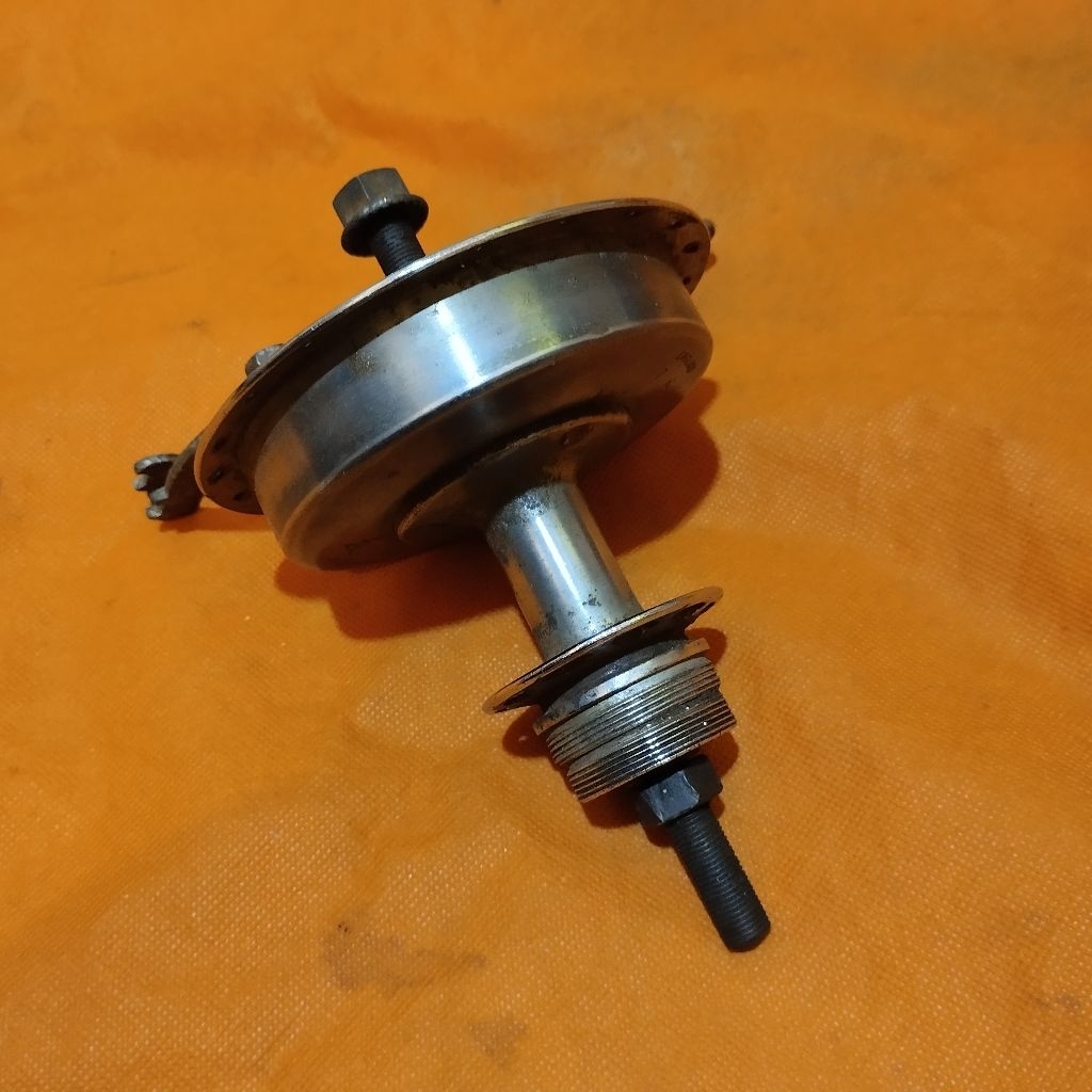 Tromol belakang sepeda onthel klasik merk Sturmey Archer England hole 40