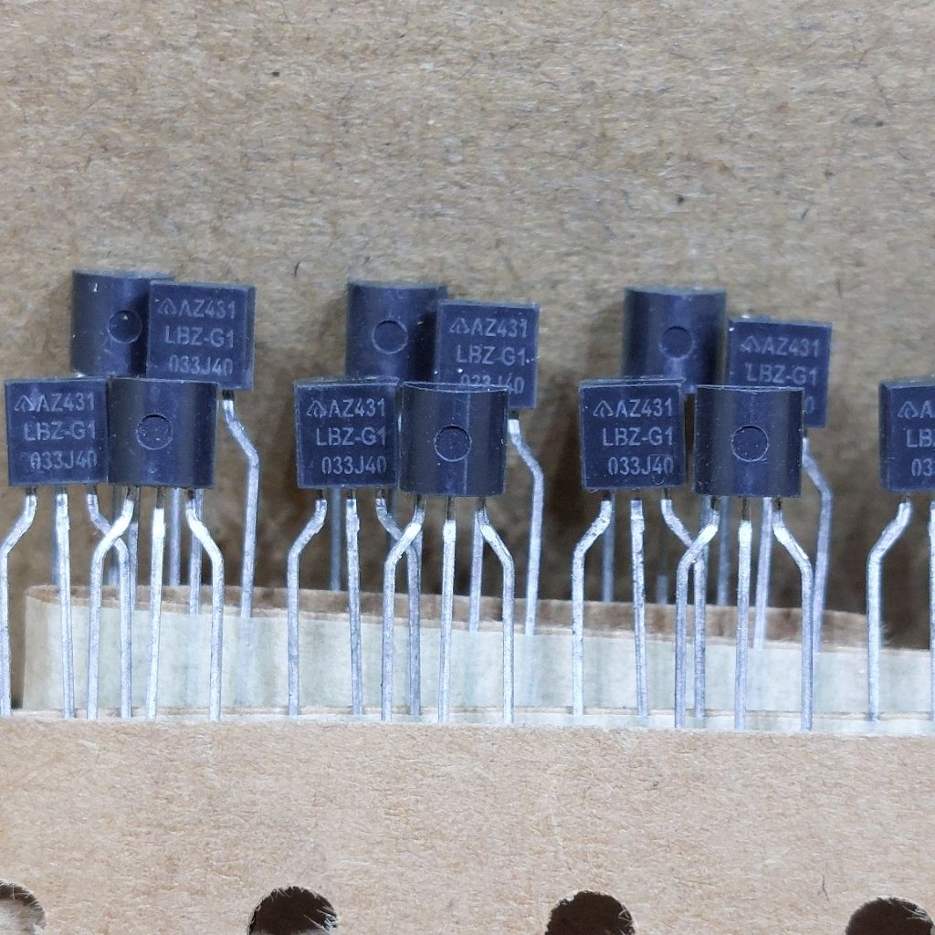 ic transistor TL431 az431