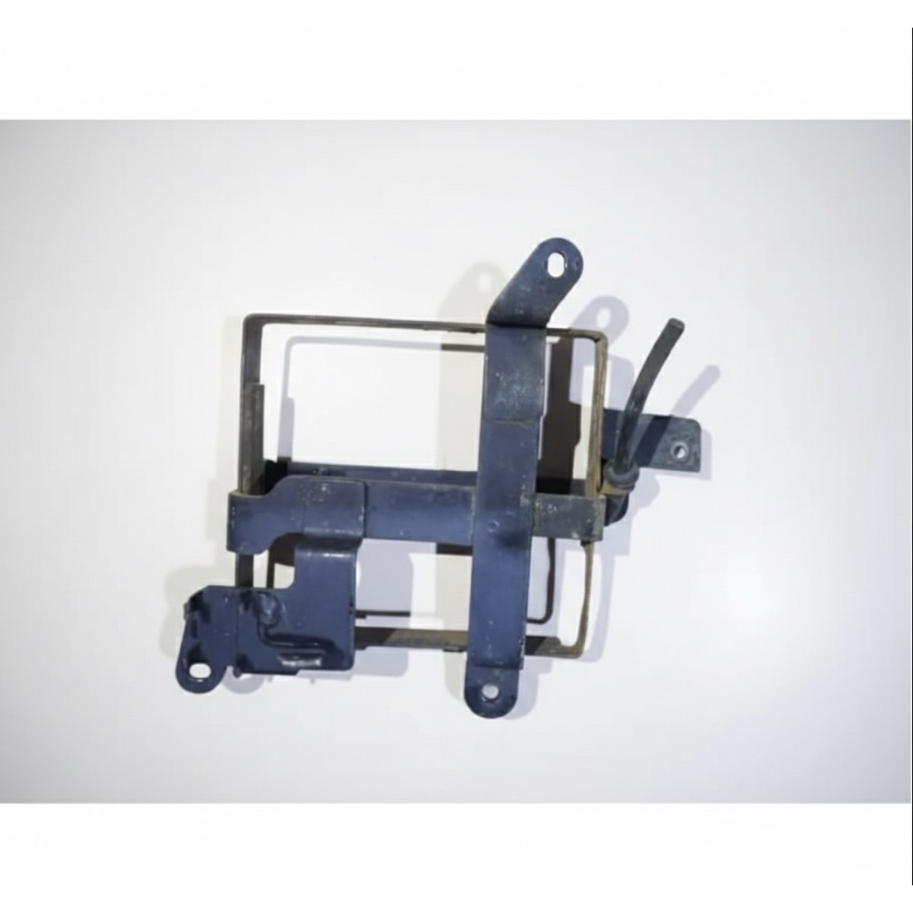 PANGKON PLAT PANGKON AKI TIGER REVO ORIGINAL BRAKET TIREV ORI