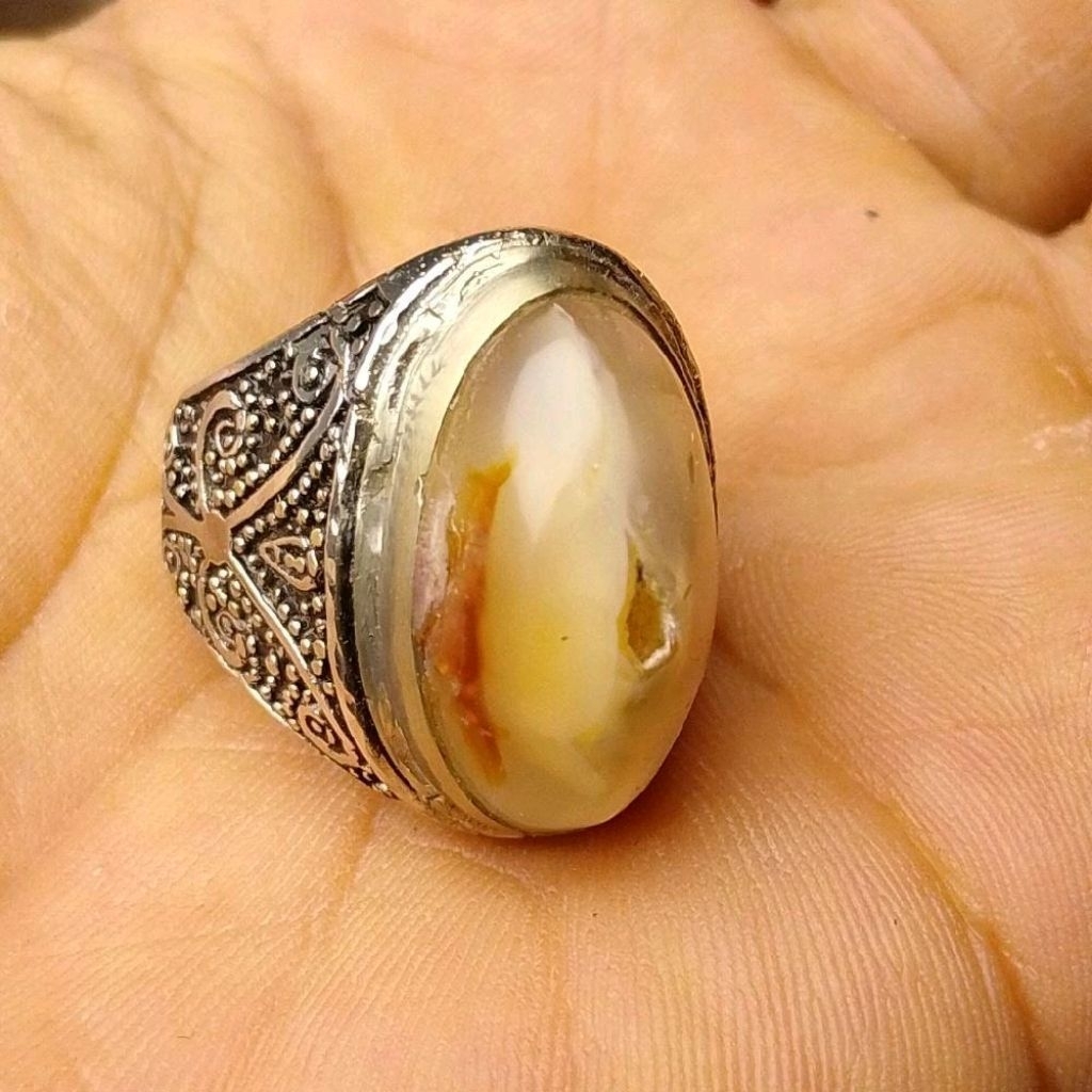Batu cincin sulaiman combong asli natural berasal dari yaman