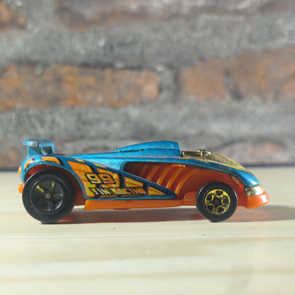 Hot Wheels Speed Shark - Loose
