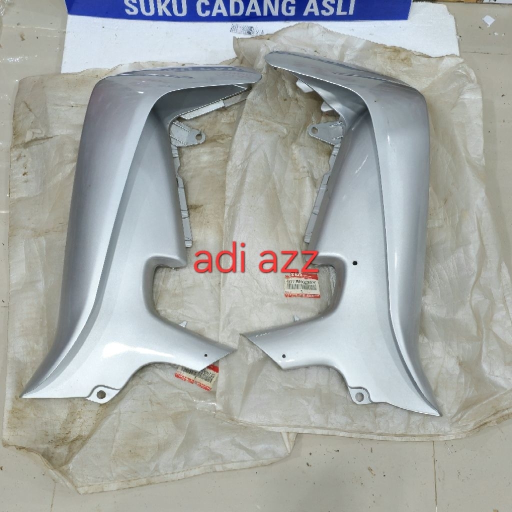 sepasang kap tebeng sayap silver 735 suzuki smash 110 lama ori sgp 09G00