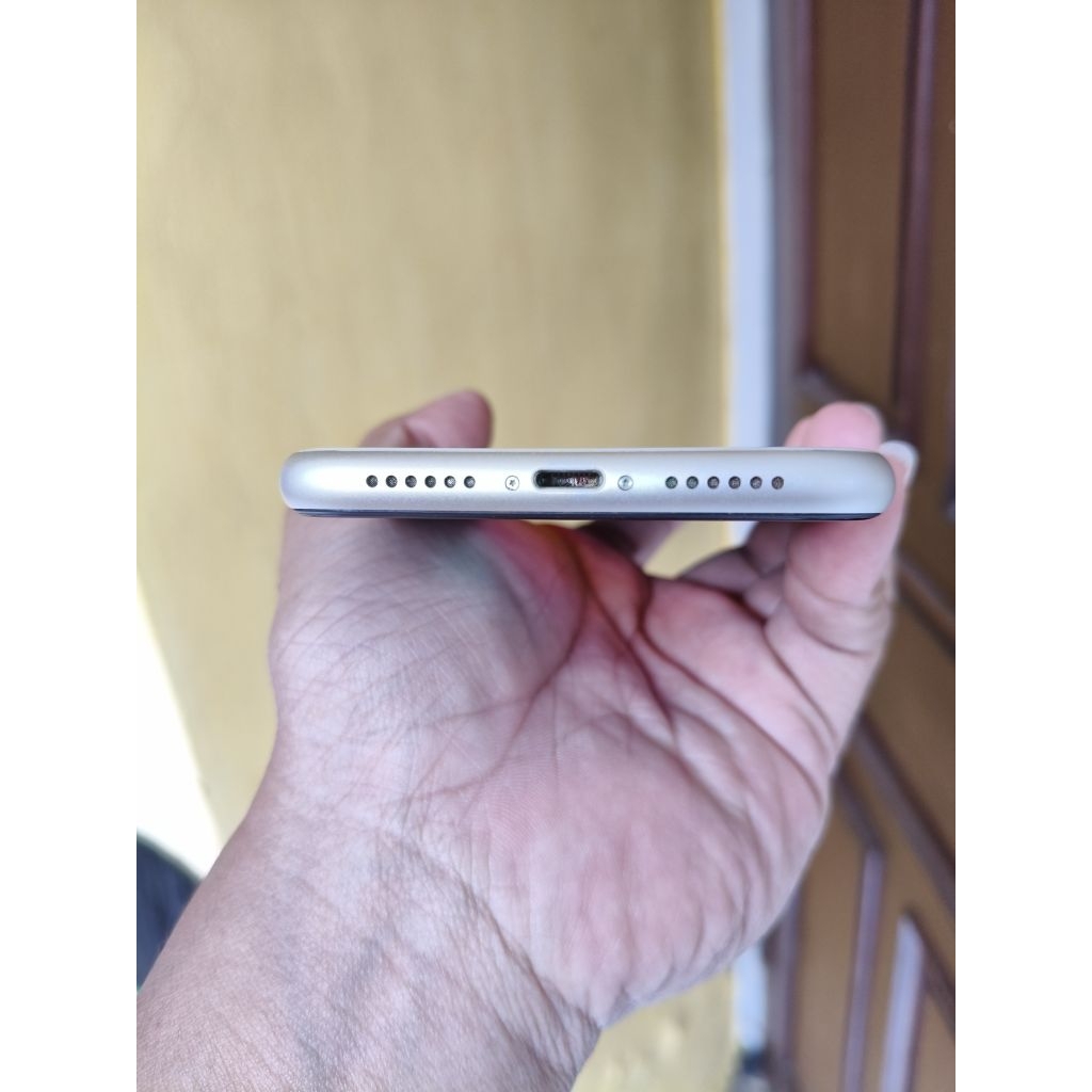 iphone 11 iBox 128 like new