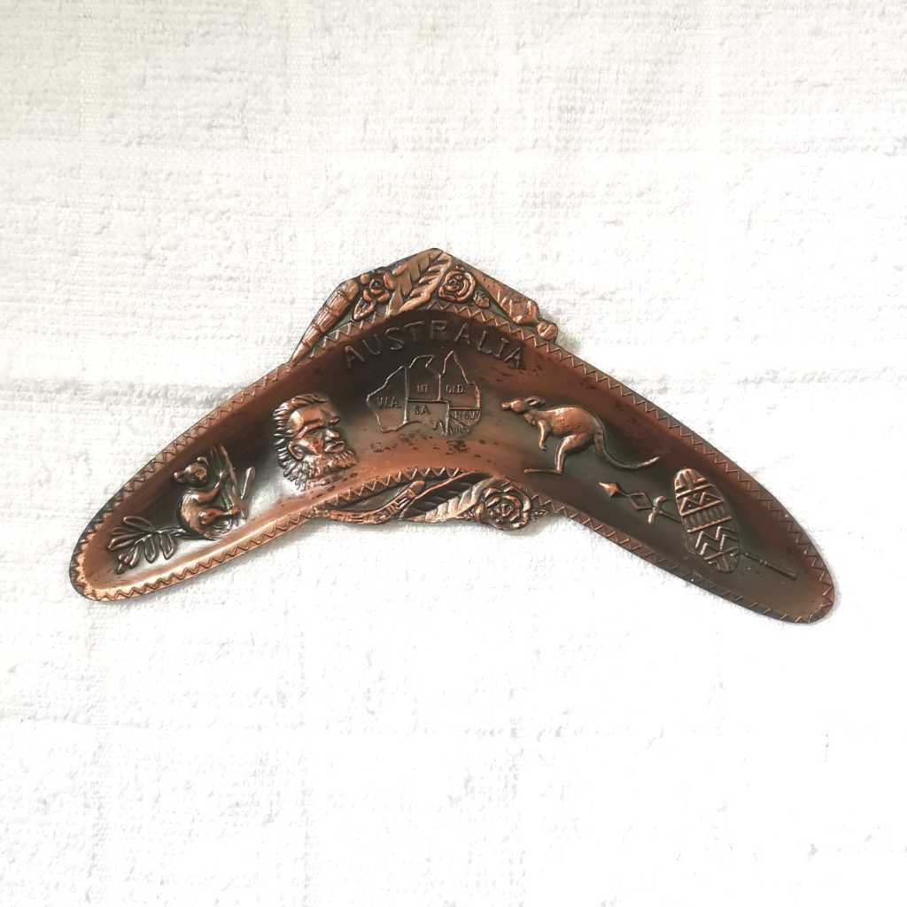 Pajangan Boomerang Metal Australia Preloved