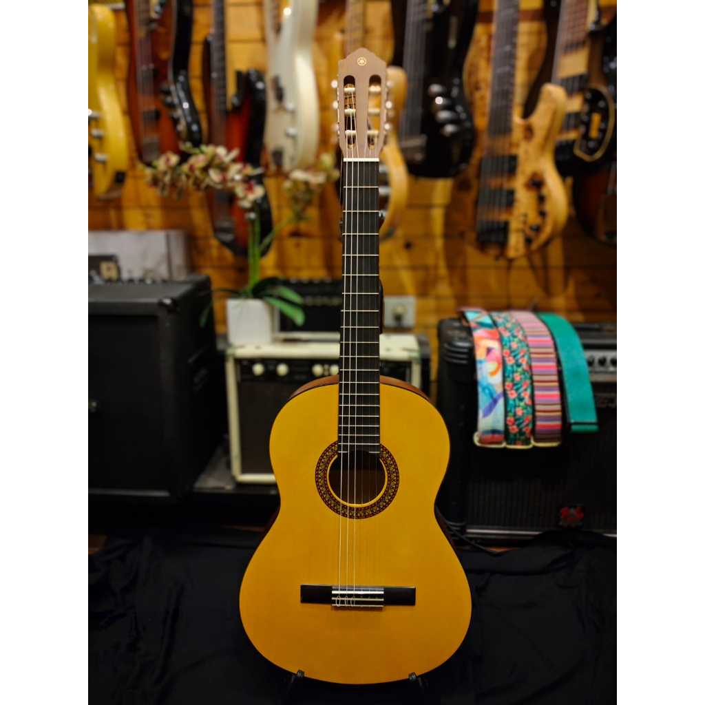 YAMAHA C315 CLASSIC GUITAR/YAMAHA C315 CLASSIC GUITAR