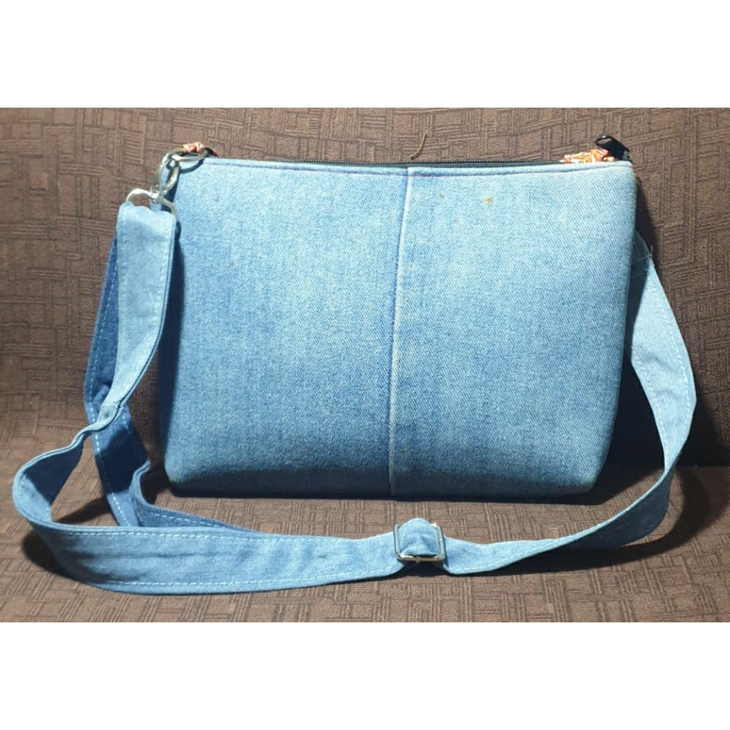 Tas Wanita Denim Kombinasi Batik Sling Bag Shoulder Bag Casual Unik Jeans Levis Preloved Prelove PL
