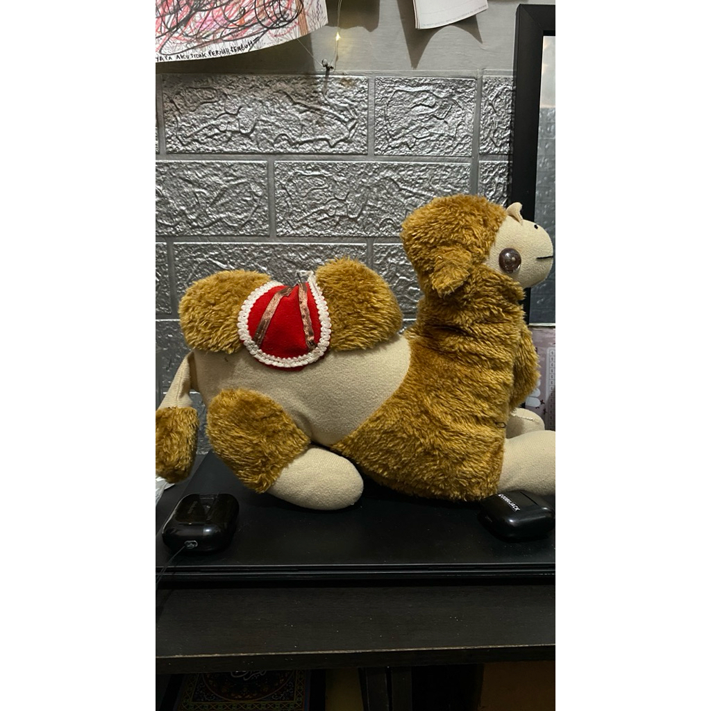 boneka unta baba unta