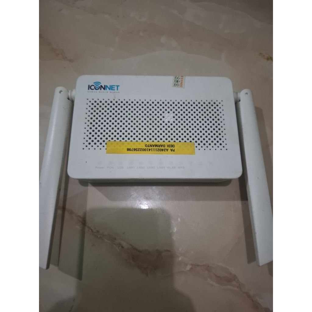 Huawei Seri EG8041V5 Dual Band 5G Port Hijau+Adaptor