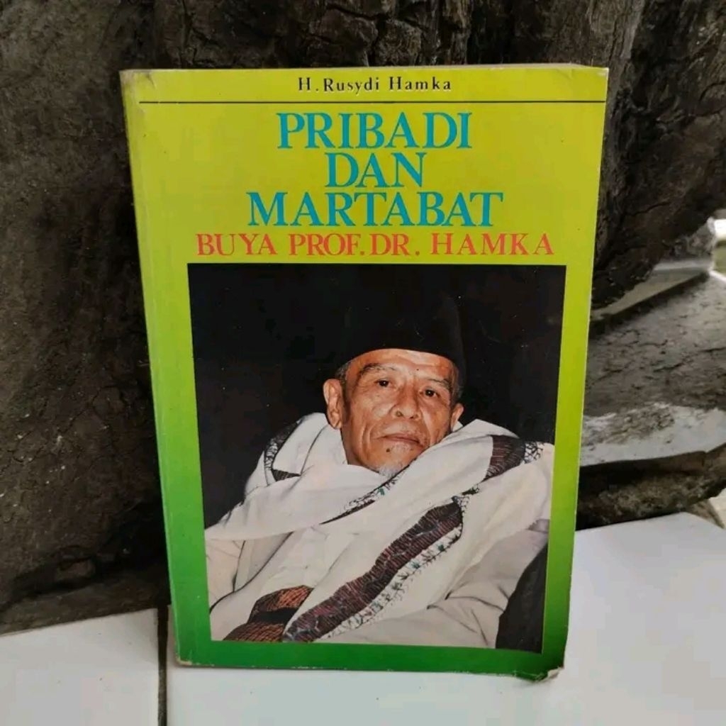 Pribadi dan Martabat Buya Prof. Dr. Hamka - H. Rusydi Hamka