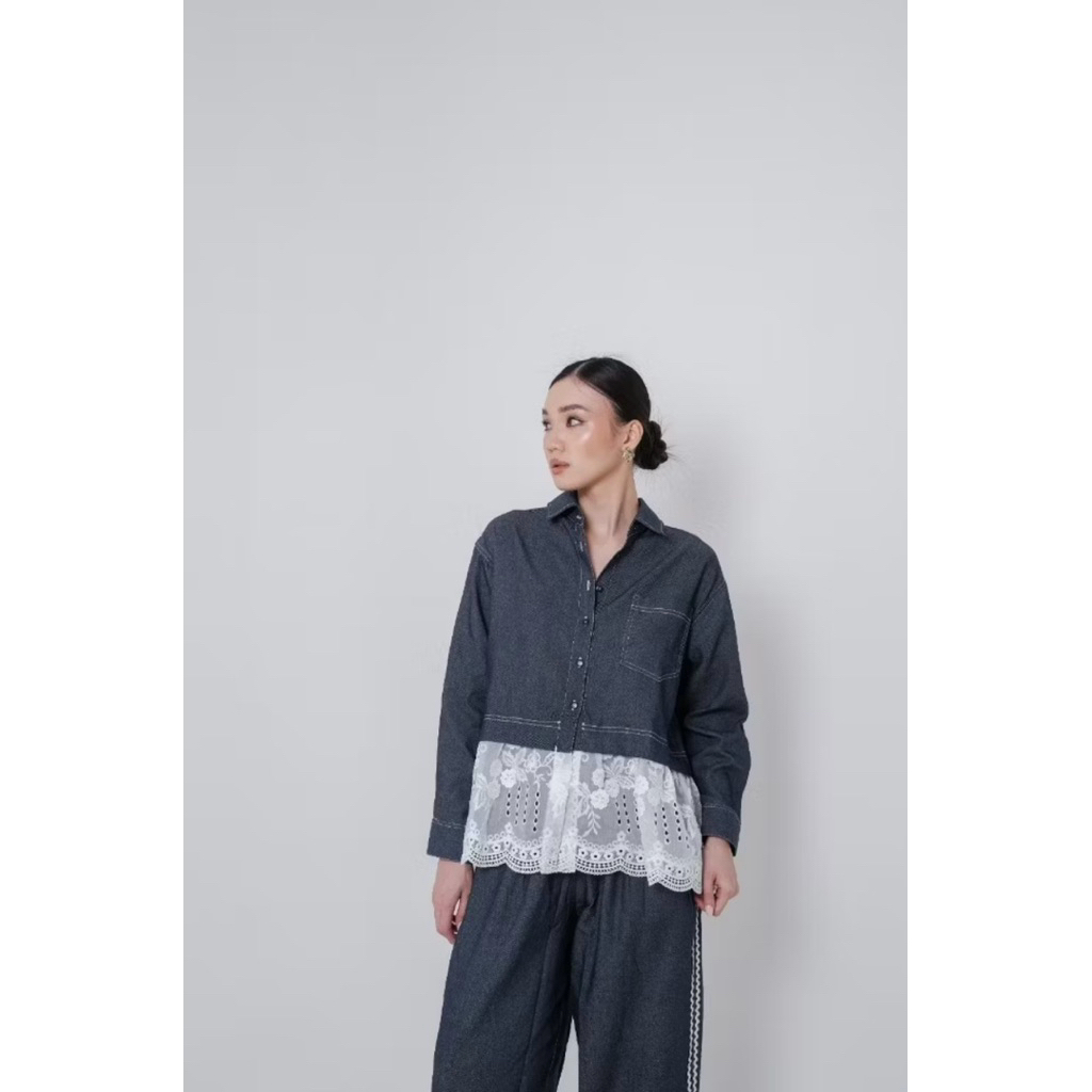 Junya Longsleeve peplum denim embroidery top Seminggu RTW (Preloved)